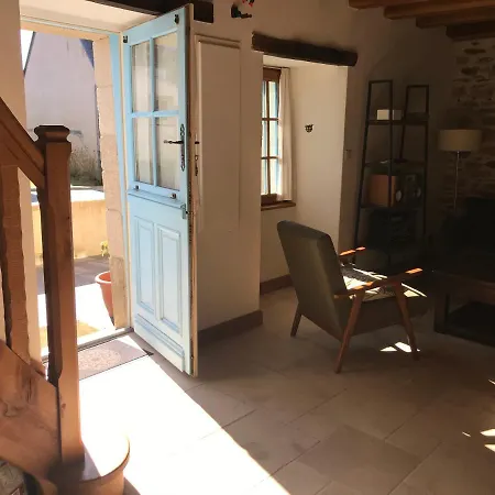 Maison De Pecheurs A 50 Metres De La Nyaraló *